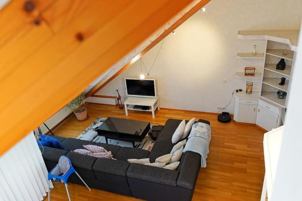 Grosse, Helle Wohnung Fuer Bis Zu 6 Personen Weinheim Eksteriør bilde
